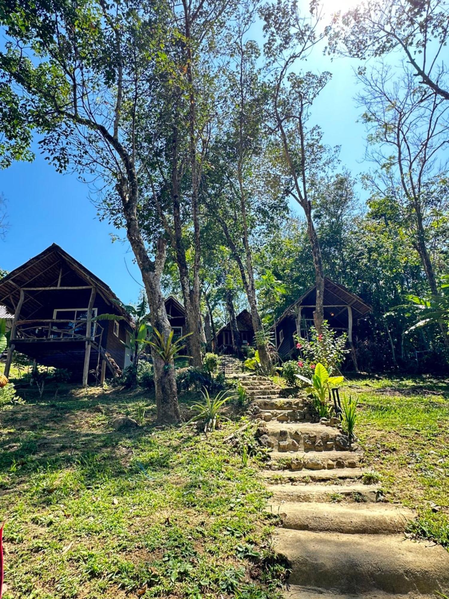 Koh Mook Mountain View Hotel Bagian luar foto